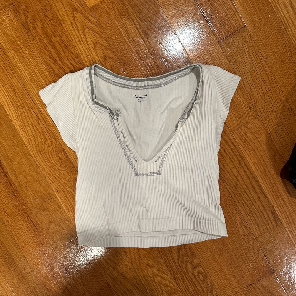 Urban Outfitters out for under go for gold top